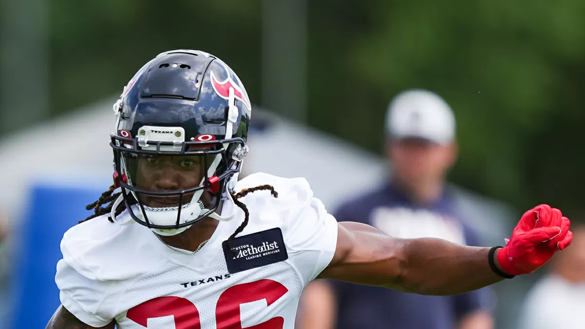 Raiders Sign Speedy Ex-Texans DB Ahead of Season Finale vs. Chiefs