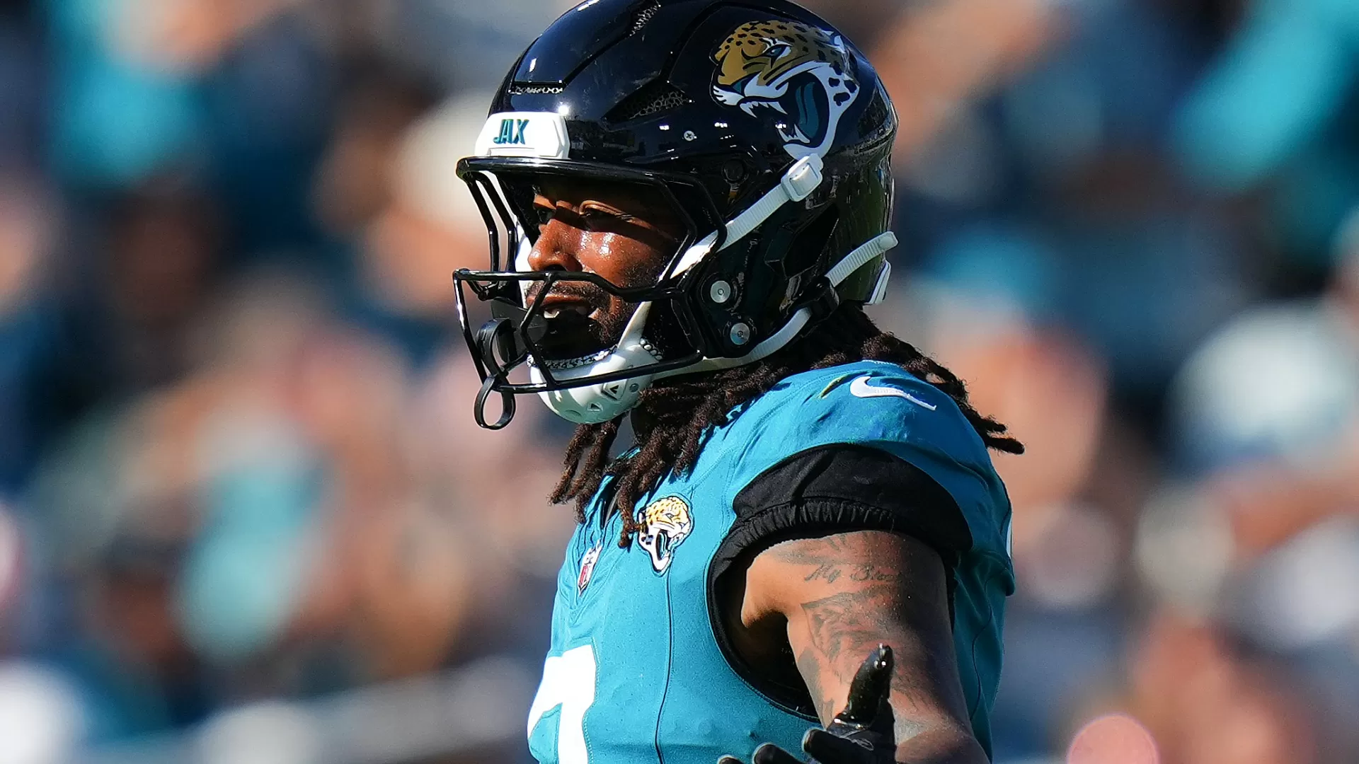 Jakobi Meyers Throws Shade at Raiders After Jaguars Extension