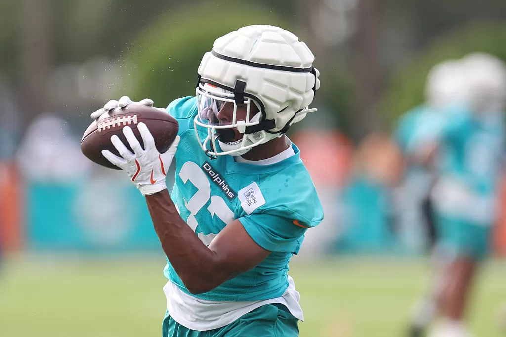 Report: Giants Swipe 24-Year-Old DB From NFC Franchise