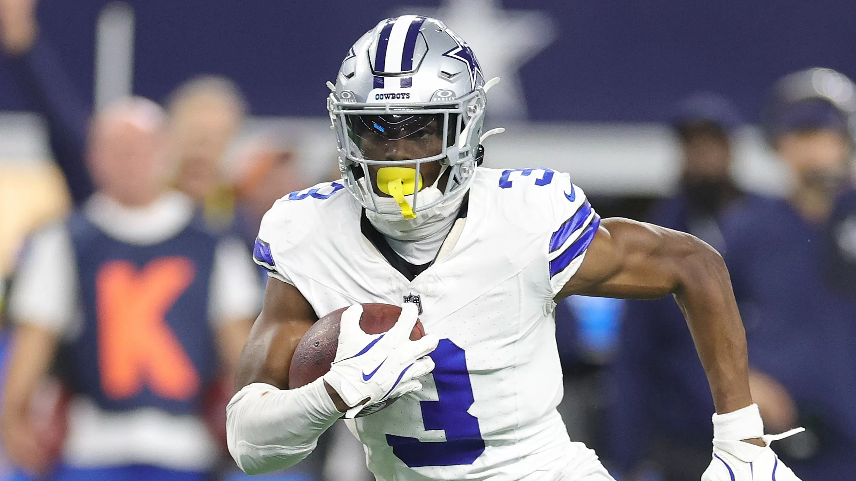 Patriots Trade Pitch Would Add $122 Million Breakout Playmaker