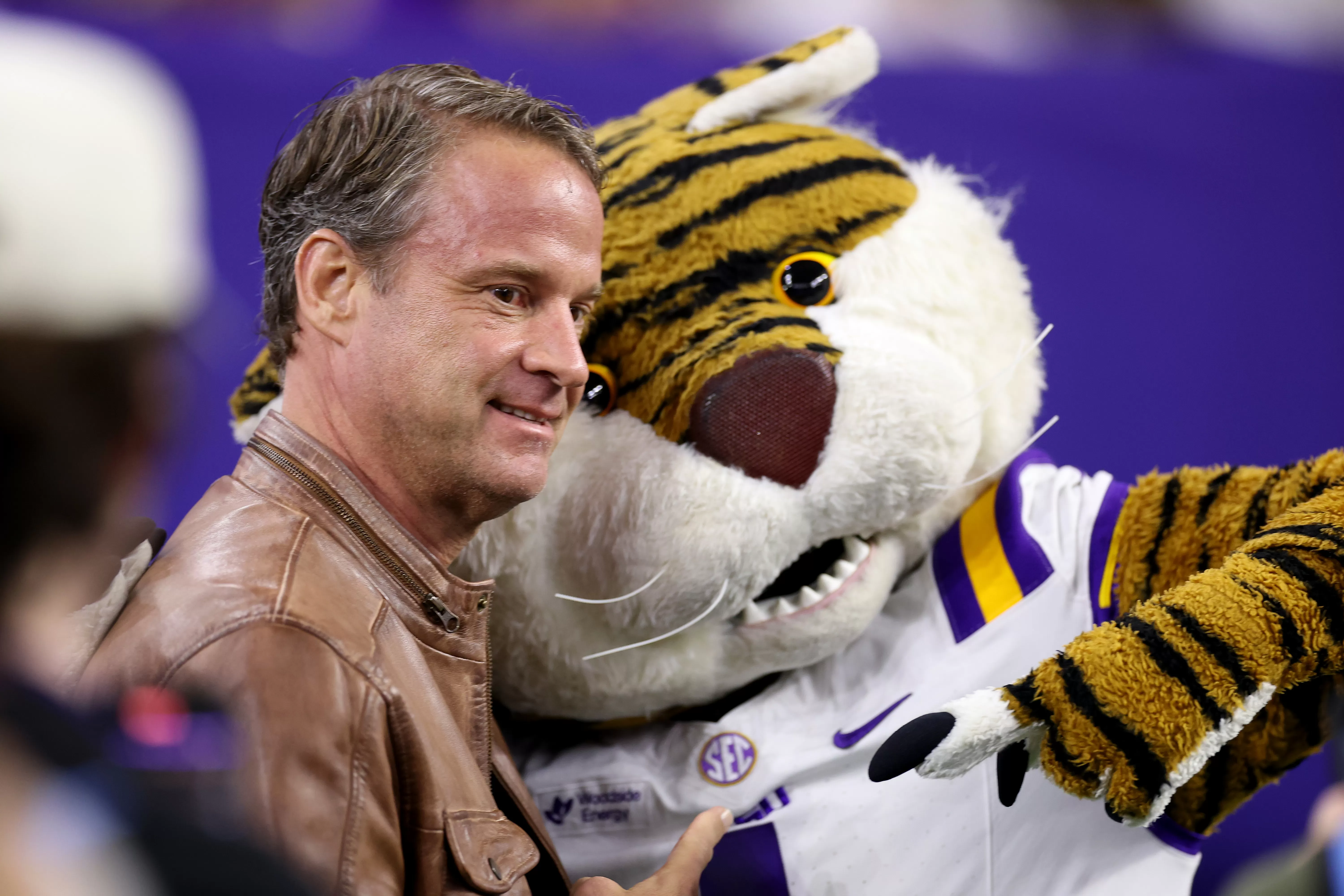 Lane Kiffin, LSU Favored to Land Coveted $3 Million Transfer Portal Star