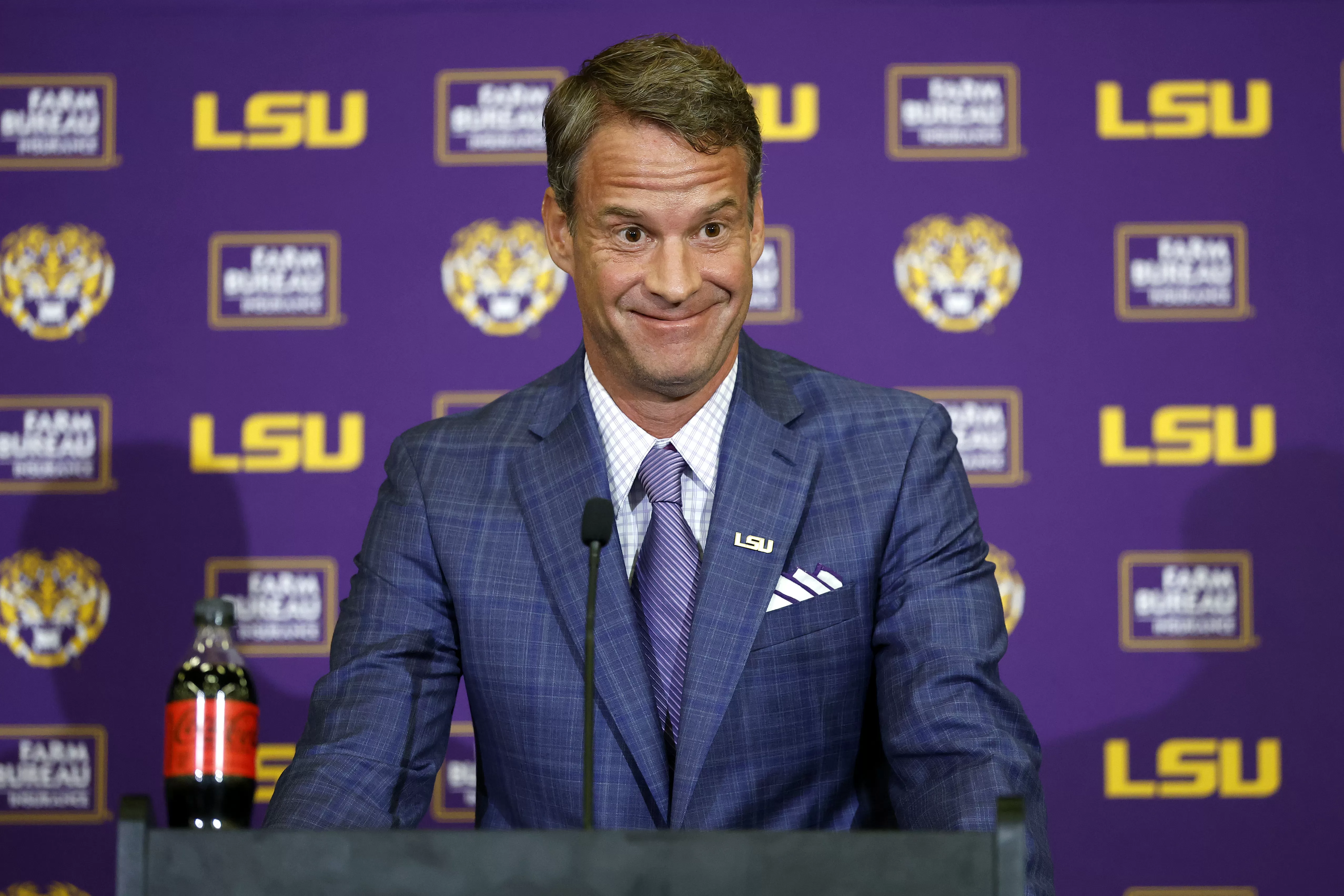 LSU, Lane Kiffin Land First Transfer QB as Sam Leavitt Decision Looms