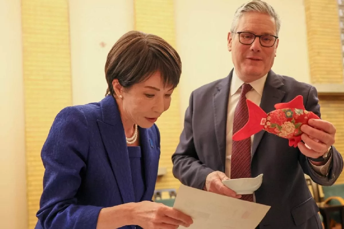 Japan PM Gifts Keir Starmer Japanese Cat Goods For 10 Downing Street’s ‘Chief Mouser’ Larry