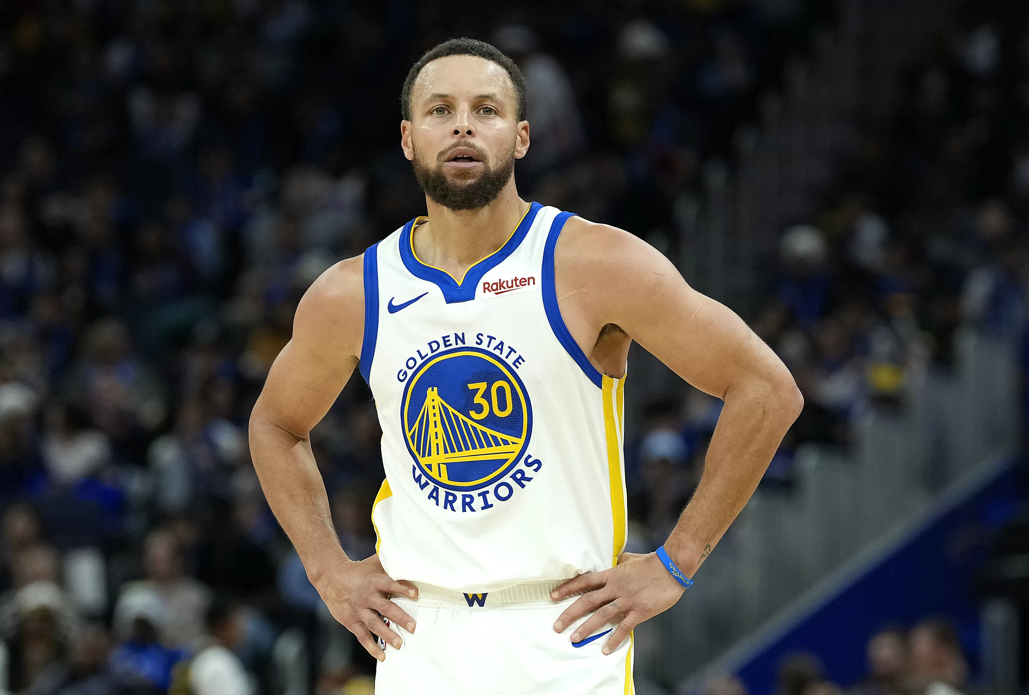 Steph Curry Draws Hard Line on Trade Talk After Butler Injury