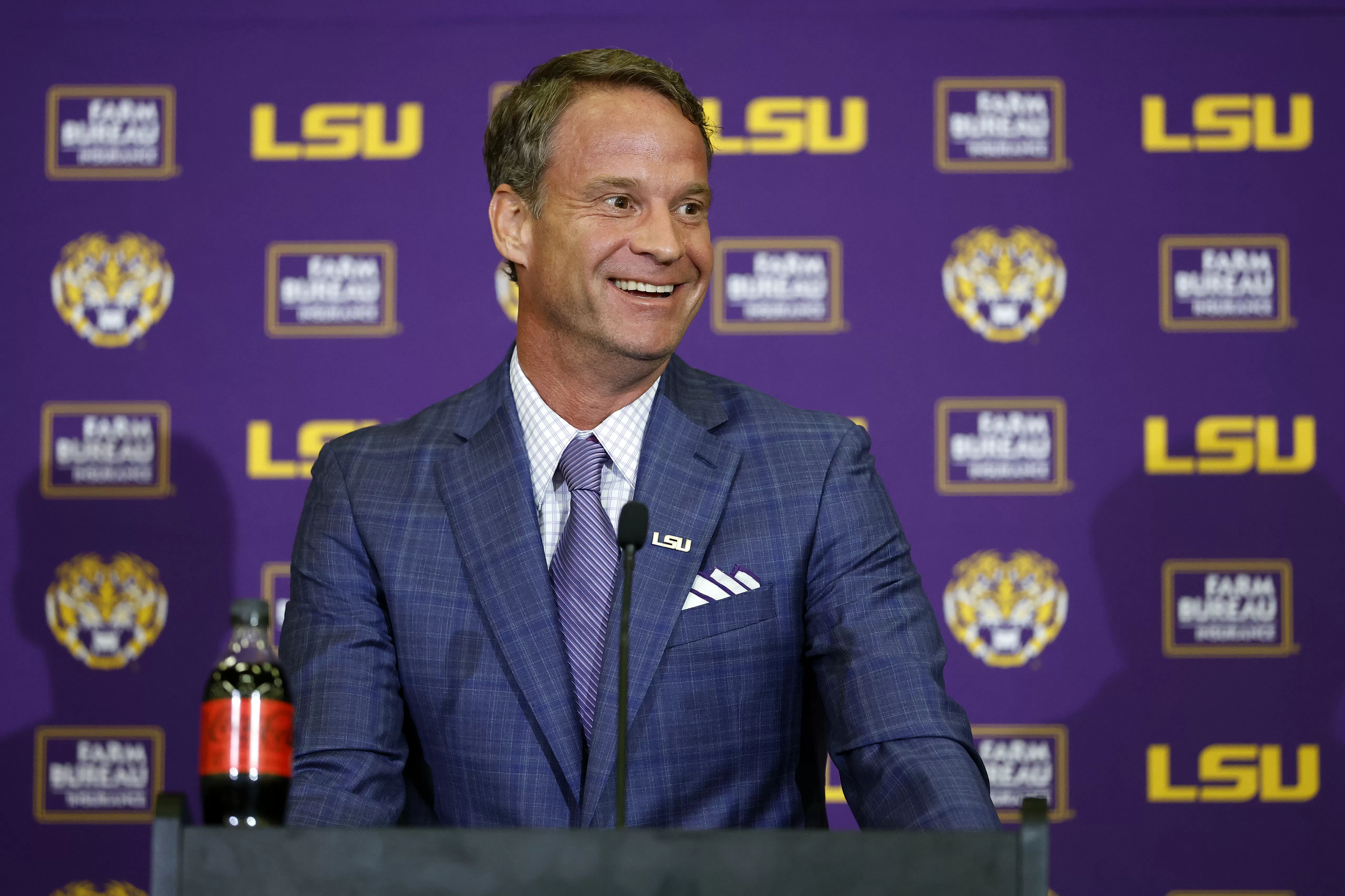 Lane Kiffin, LSU Poach 5-Star Player from Deion Sanders in Massive Transfer