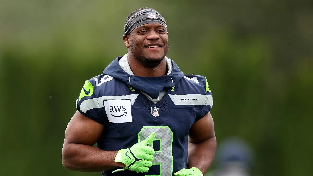 Kenneth Walker III Gets Clear Message From Seahawks During Super Bowl