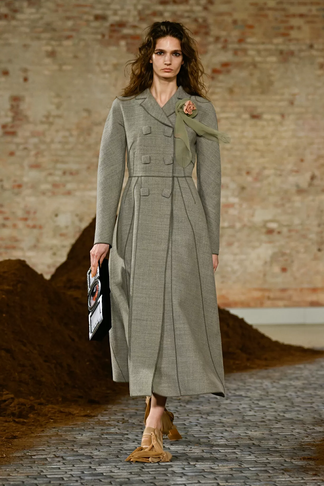 Moschino Fall 2026: Crying Out for Argentina