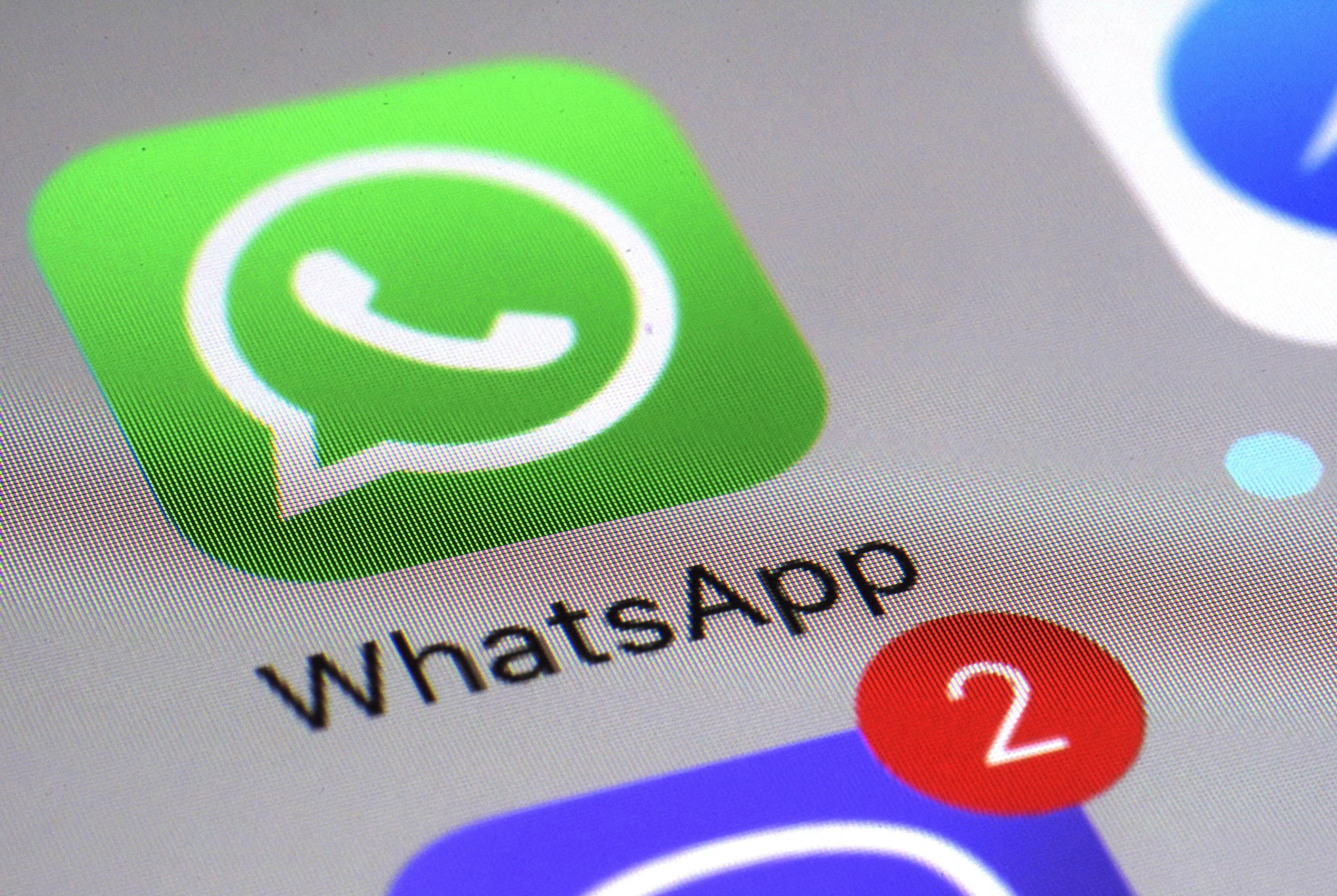 Russia blocks WhatsApp
