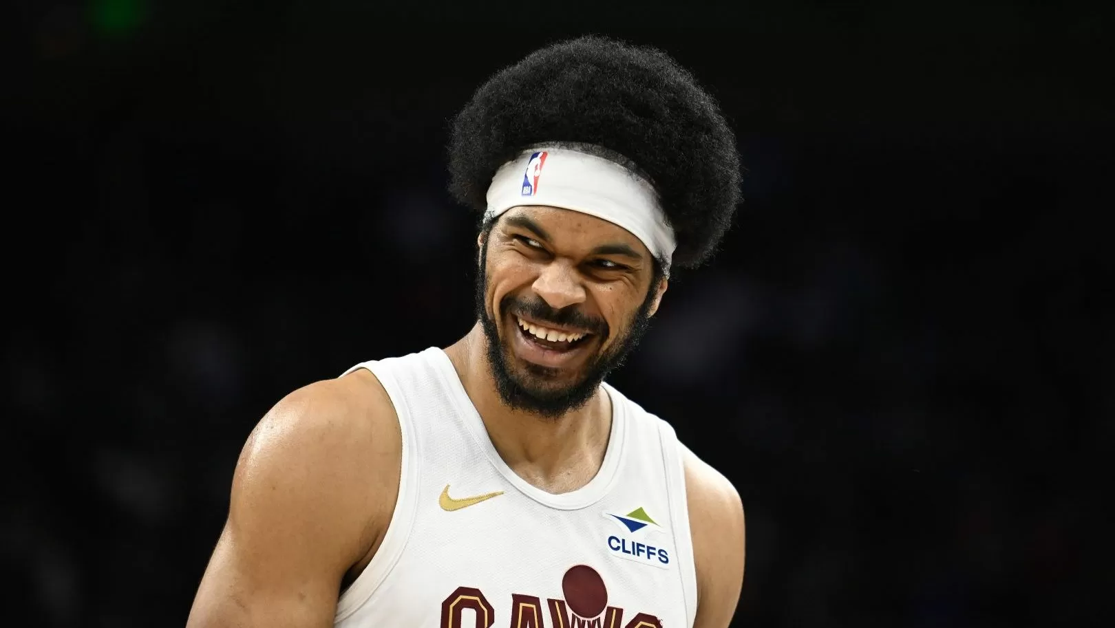 Cavs Center Has Career Night Ahead of Trade Deadline
