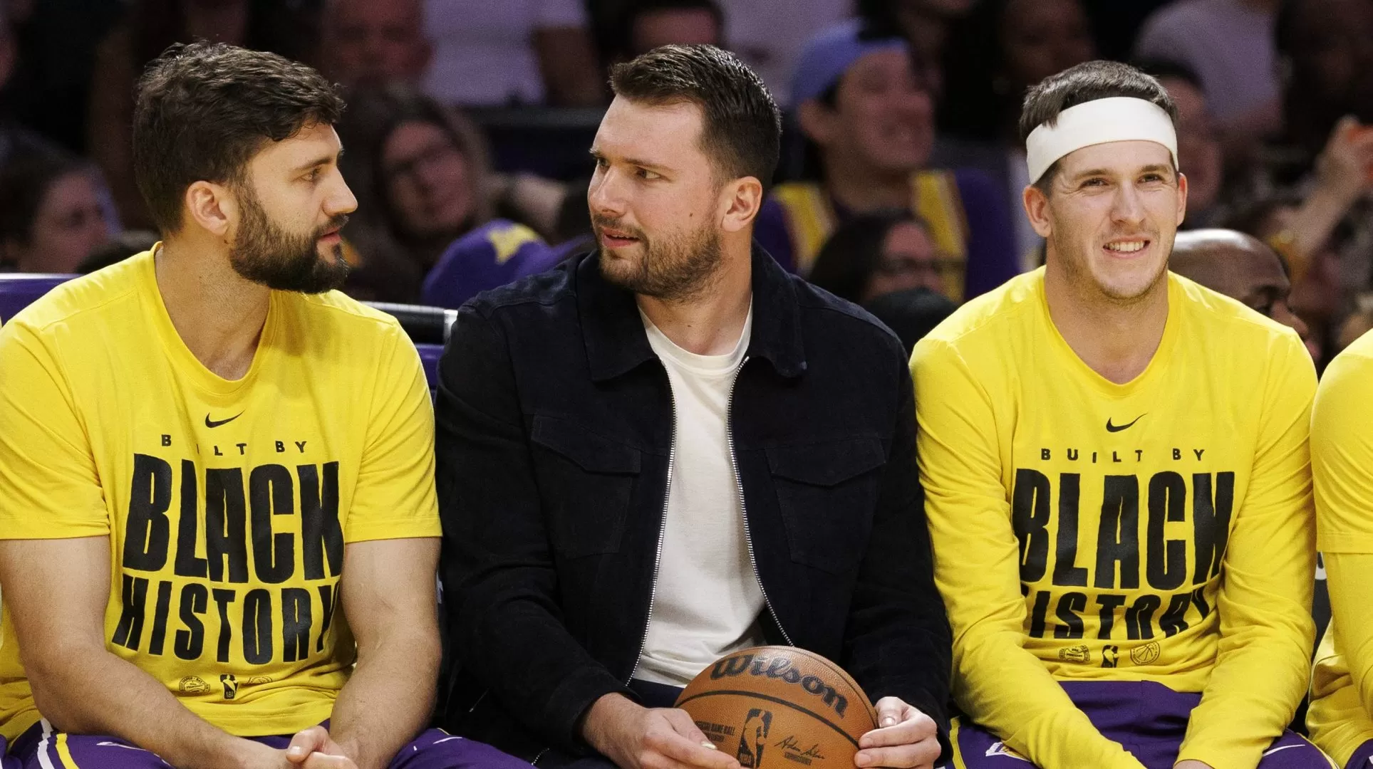 Lakers Get Bad News on Luka Dončić Ahead of All-Star Break