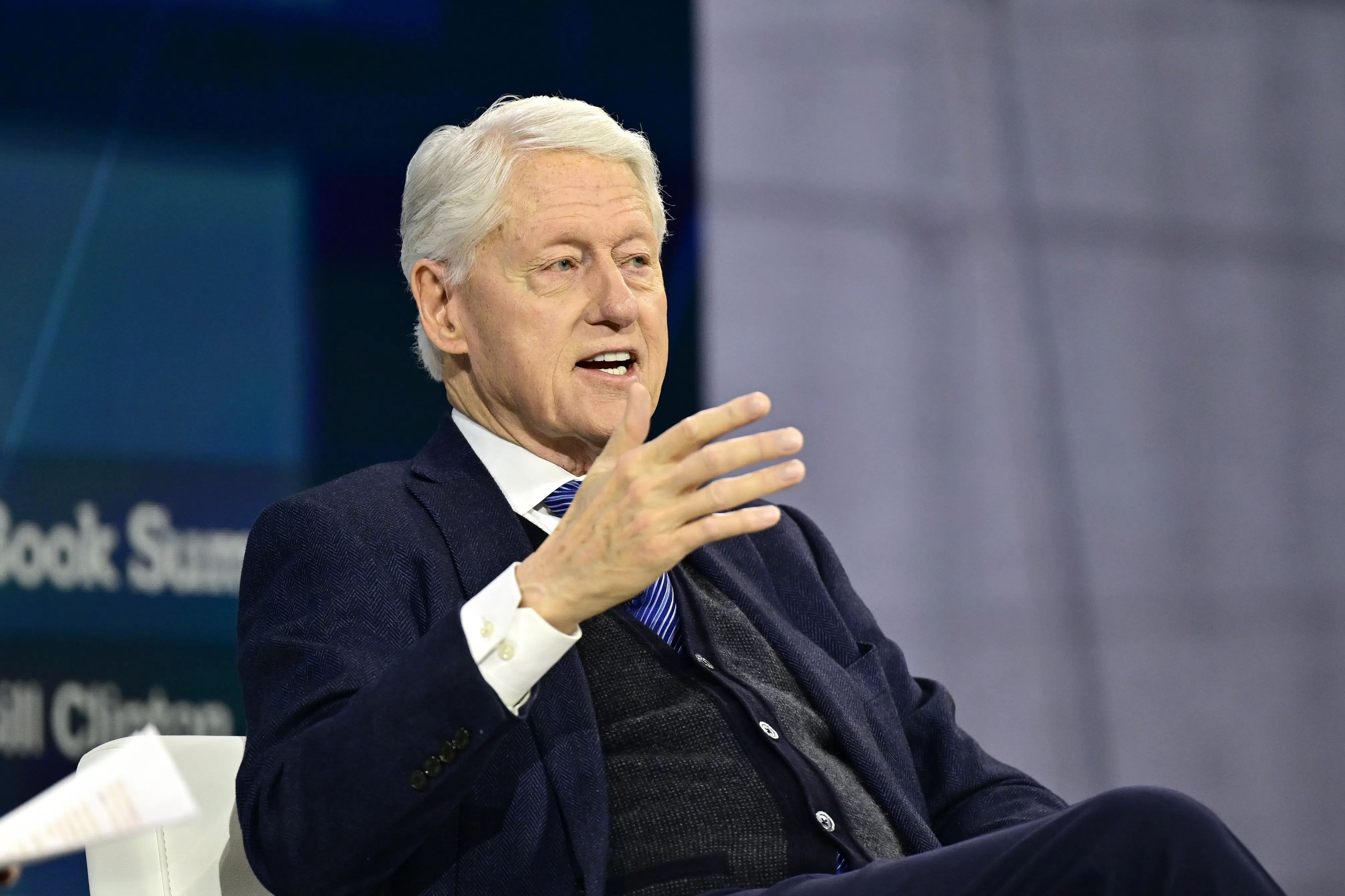 Bill Clinton Calls on Comer to Make Epstein Hearing Public