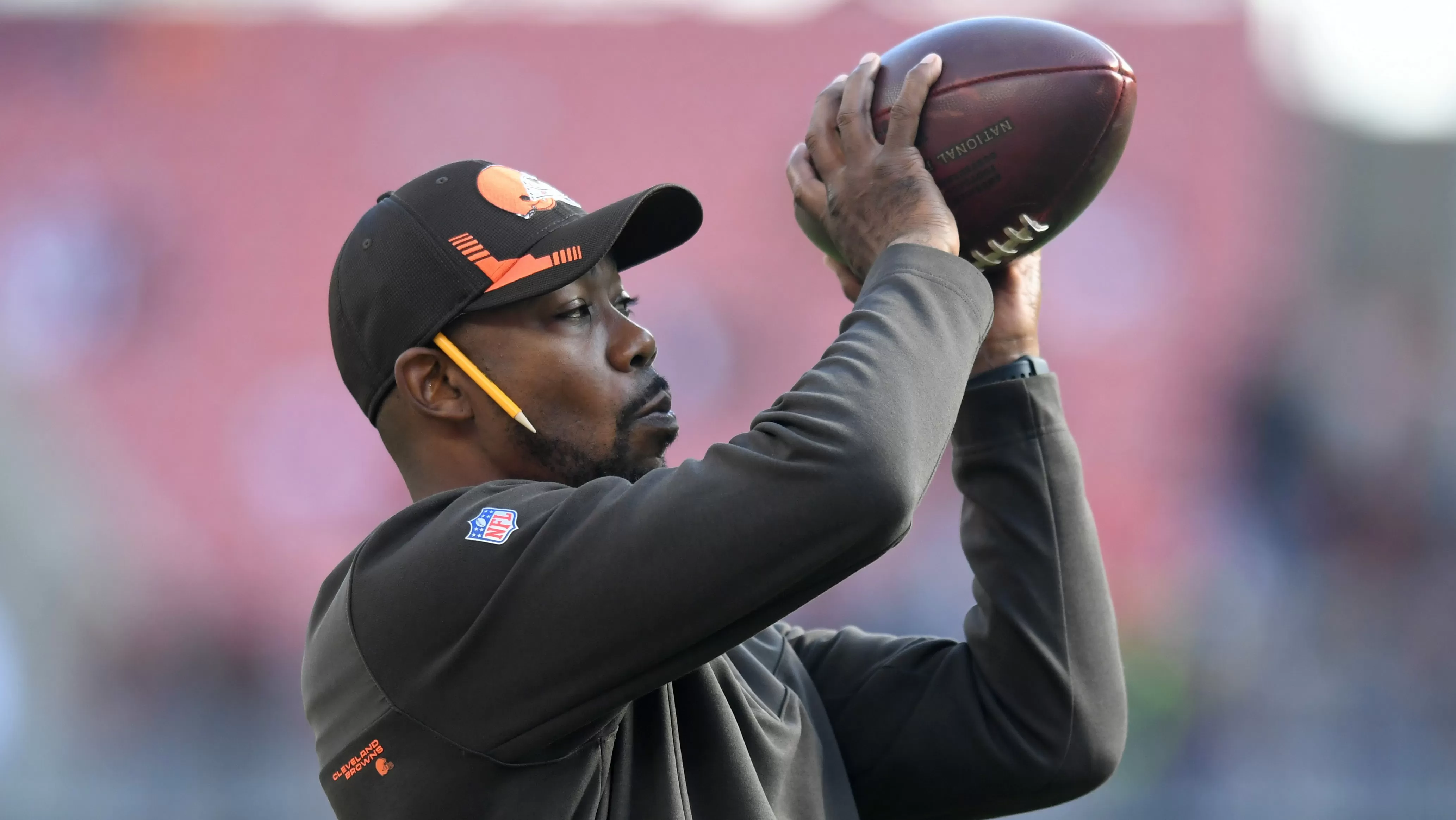 Browns New Defensive Coordinator Makes 1st Big Staff Decision
