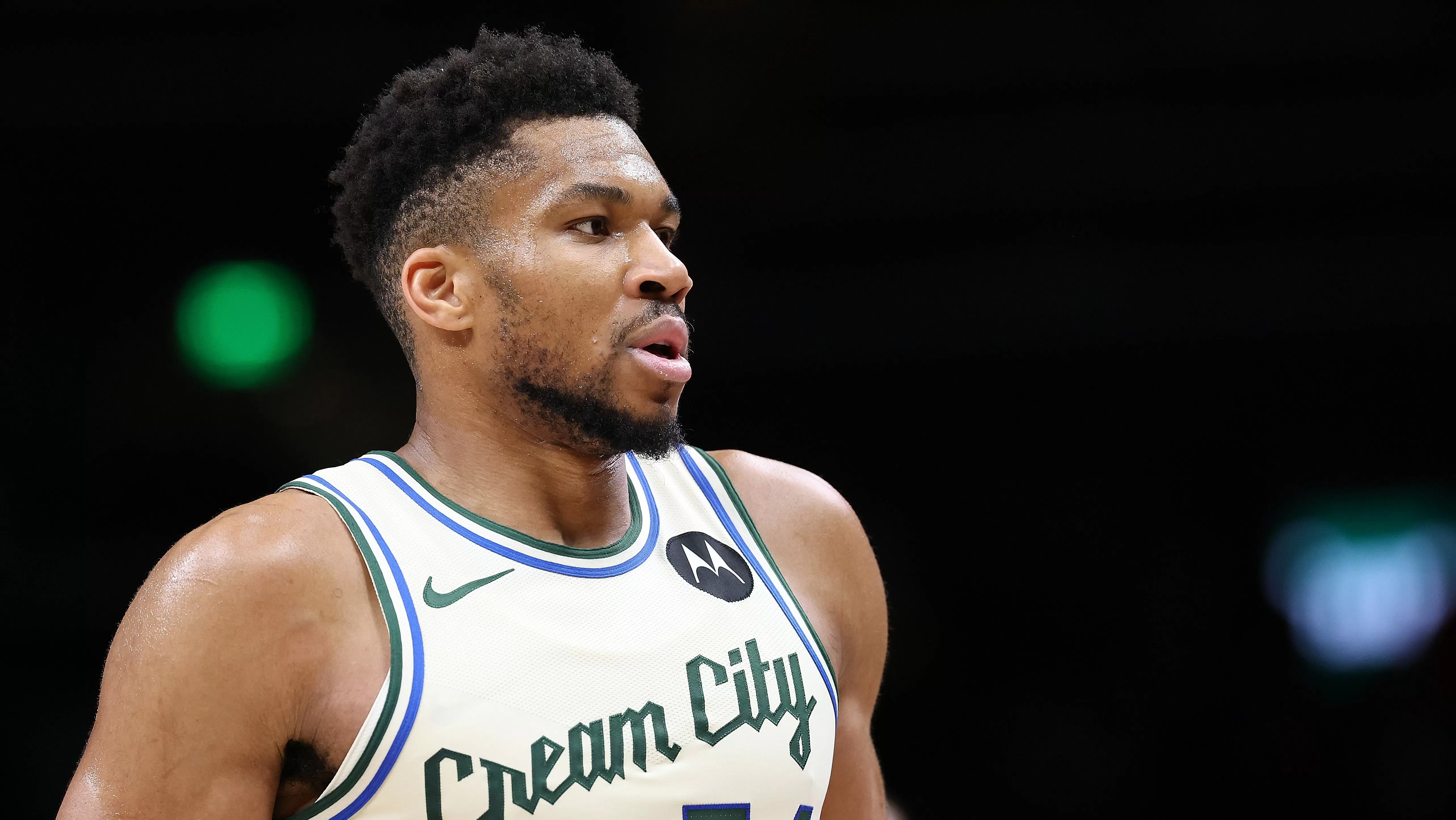 Exclusive: NBA Execs Sound Off on Bucks ‘Monumental’ Giannis Trade Plans