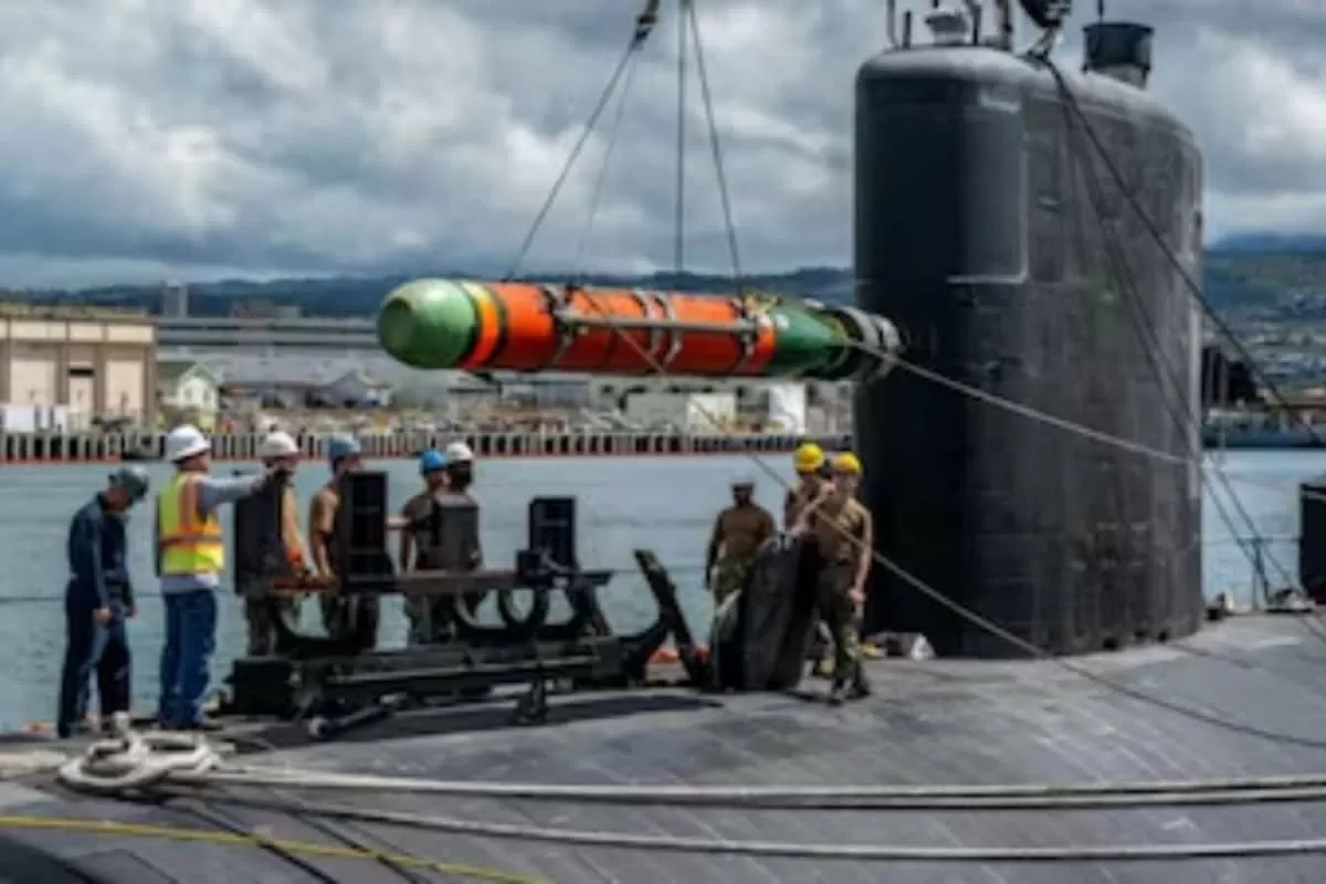 The Ghost Of 1945: When Was The Last Time A US Submarine Sunk A Warship