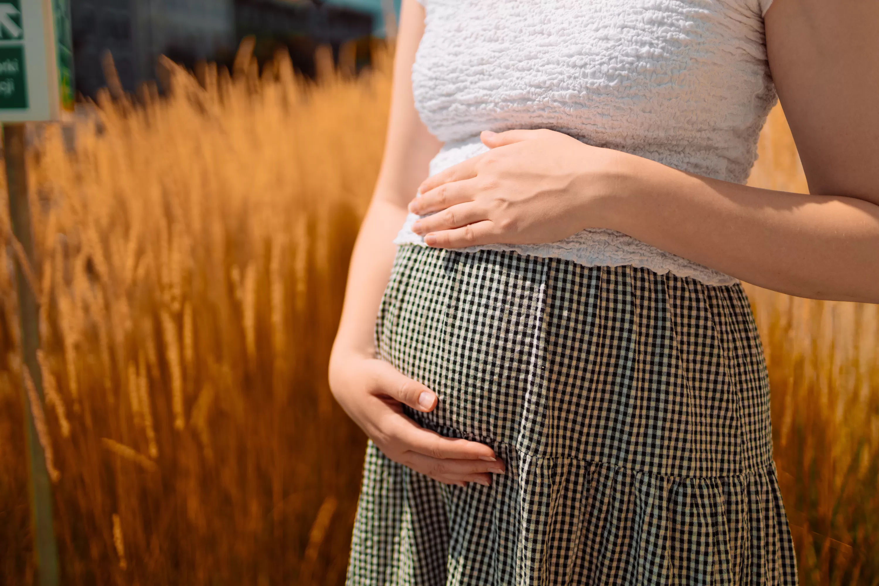'Ballerina Farm' Mom Hannah Neeleman Welcomes 9th Baby, Sparks Debate