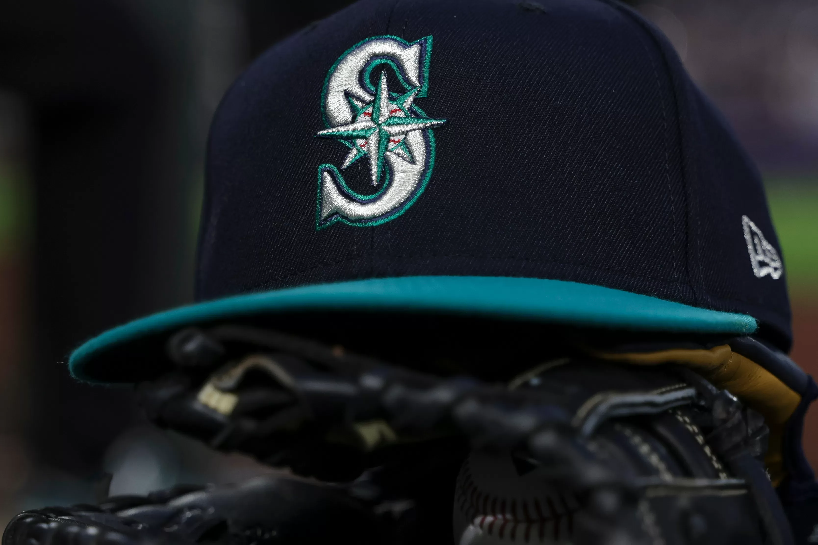 Mariners Sign 26-Year-Old With Giants, Pirates Ties
