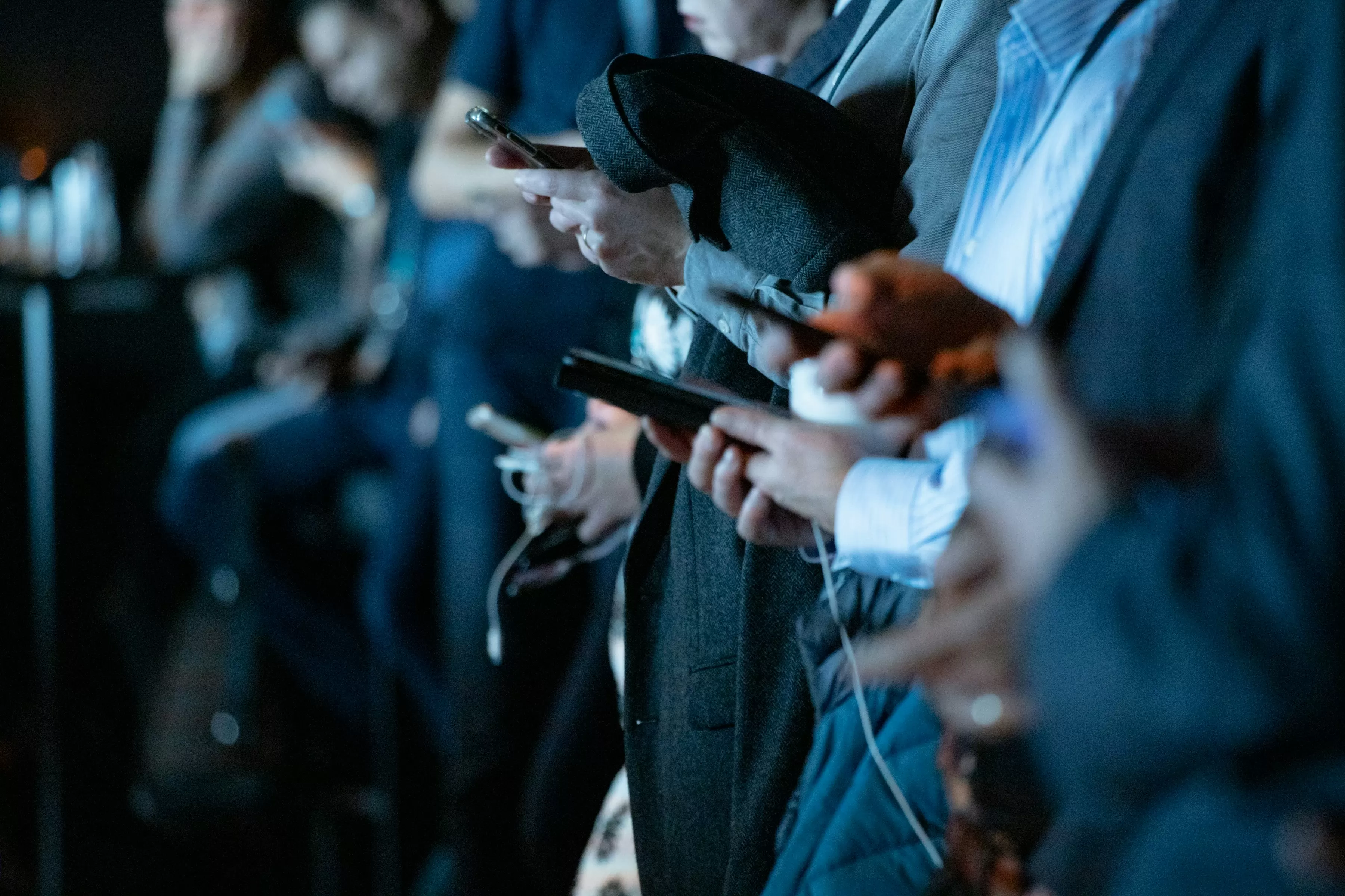 Why Social Media Increases Anxiety: Psychologists Explain the Mental Health Effects
