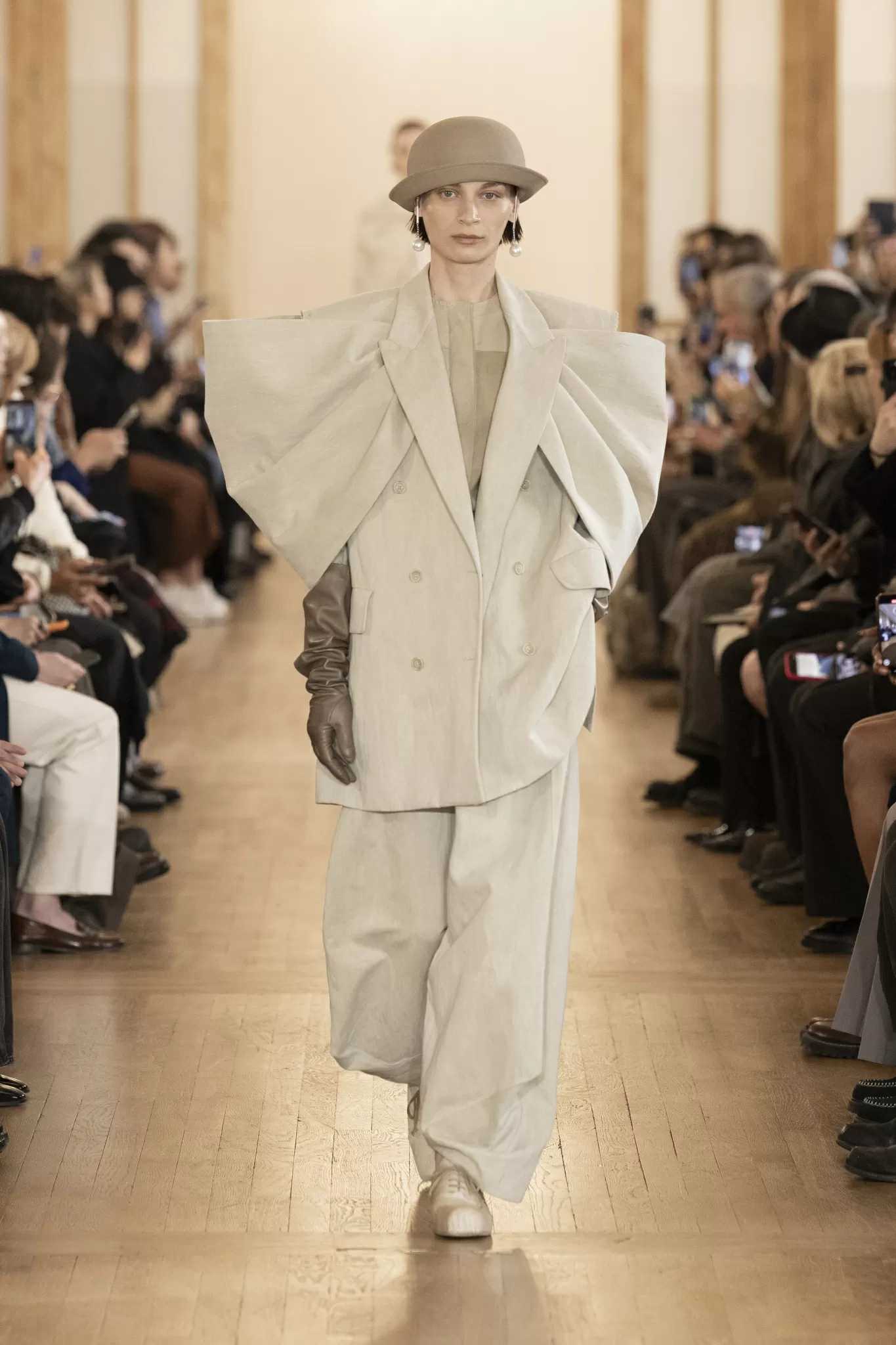Uma Wang Spring 2026: The Show Before the Show