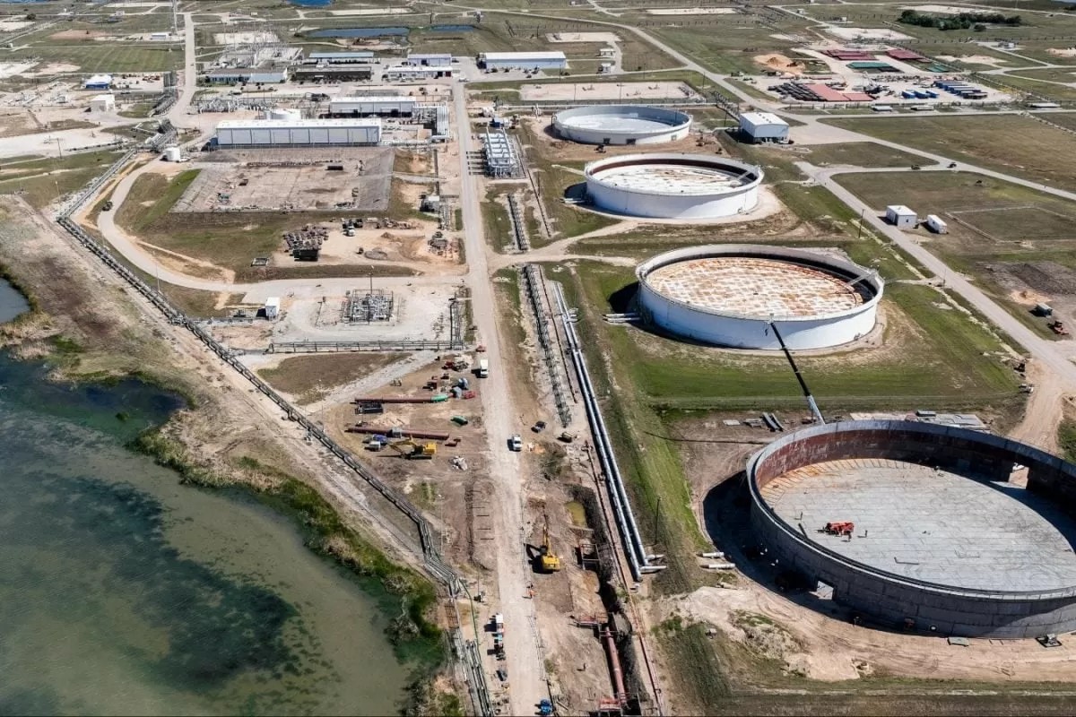 US Stares At Depleted Oil Reserve As Iran War Drives Up Prices: Report