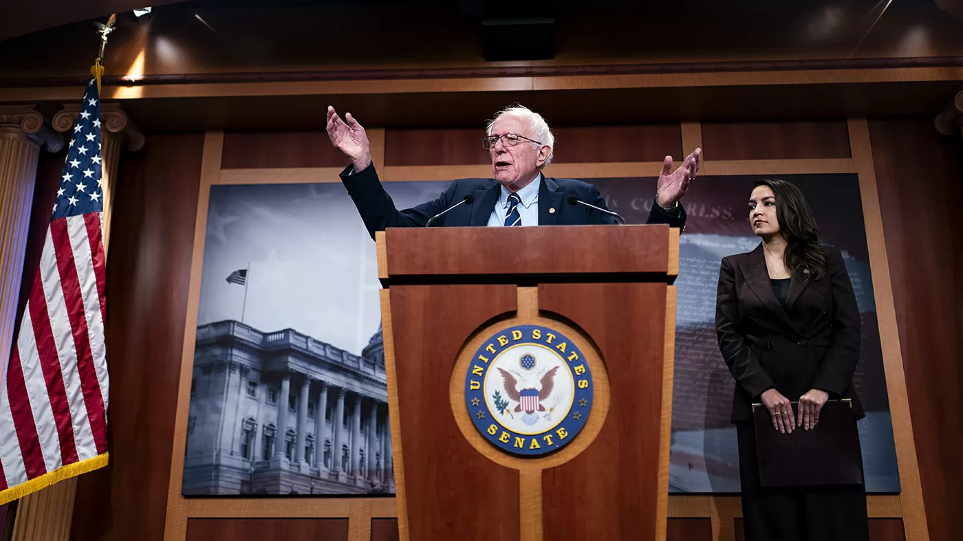 Sanders, Ocasio-Cortez unveil bill to halt data center construction