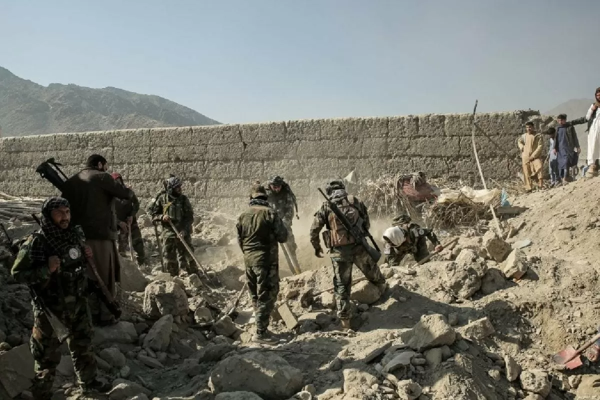 Pakistan Conducts Airstrikes Inside Afghanistan; Taliban Alleges Civilian Deaths, Vows Response