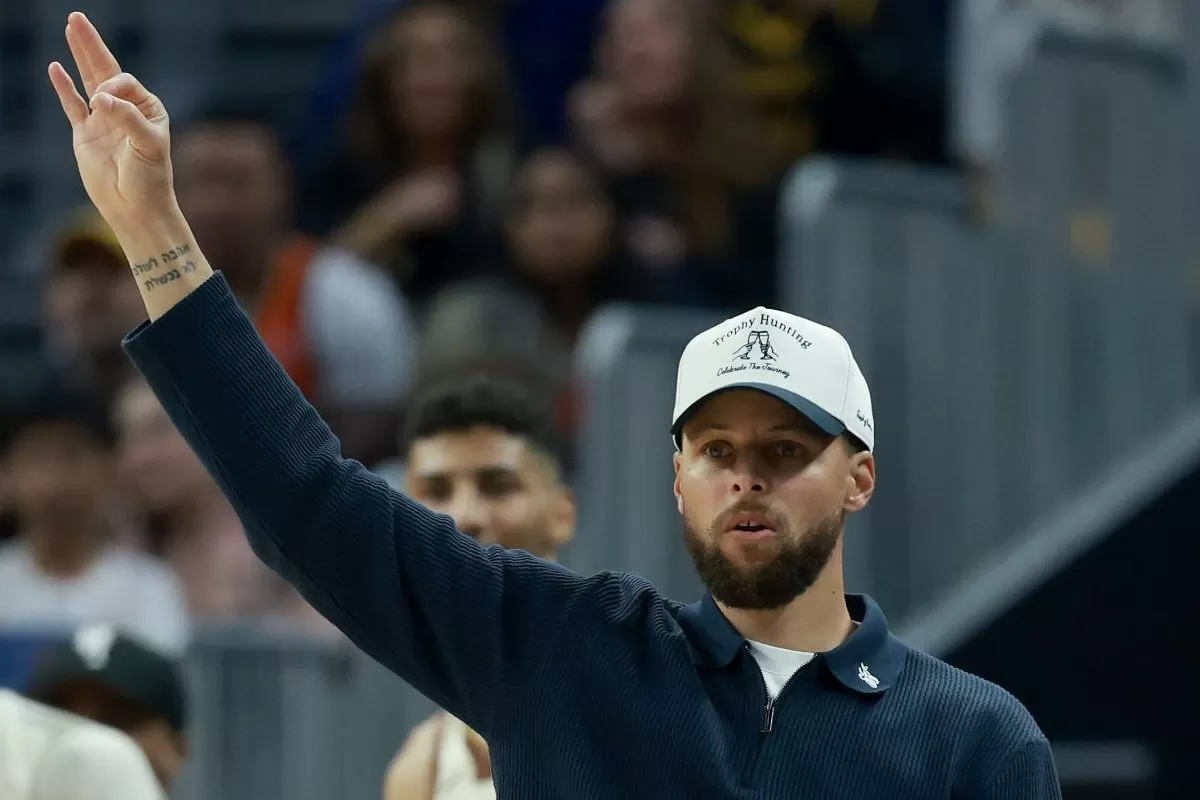 Warriors Get Major Stephen Curry Injury Update After Rockets Win