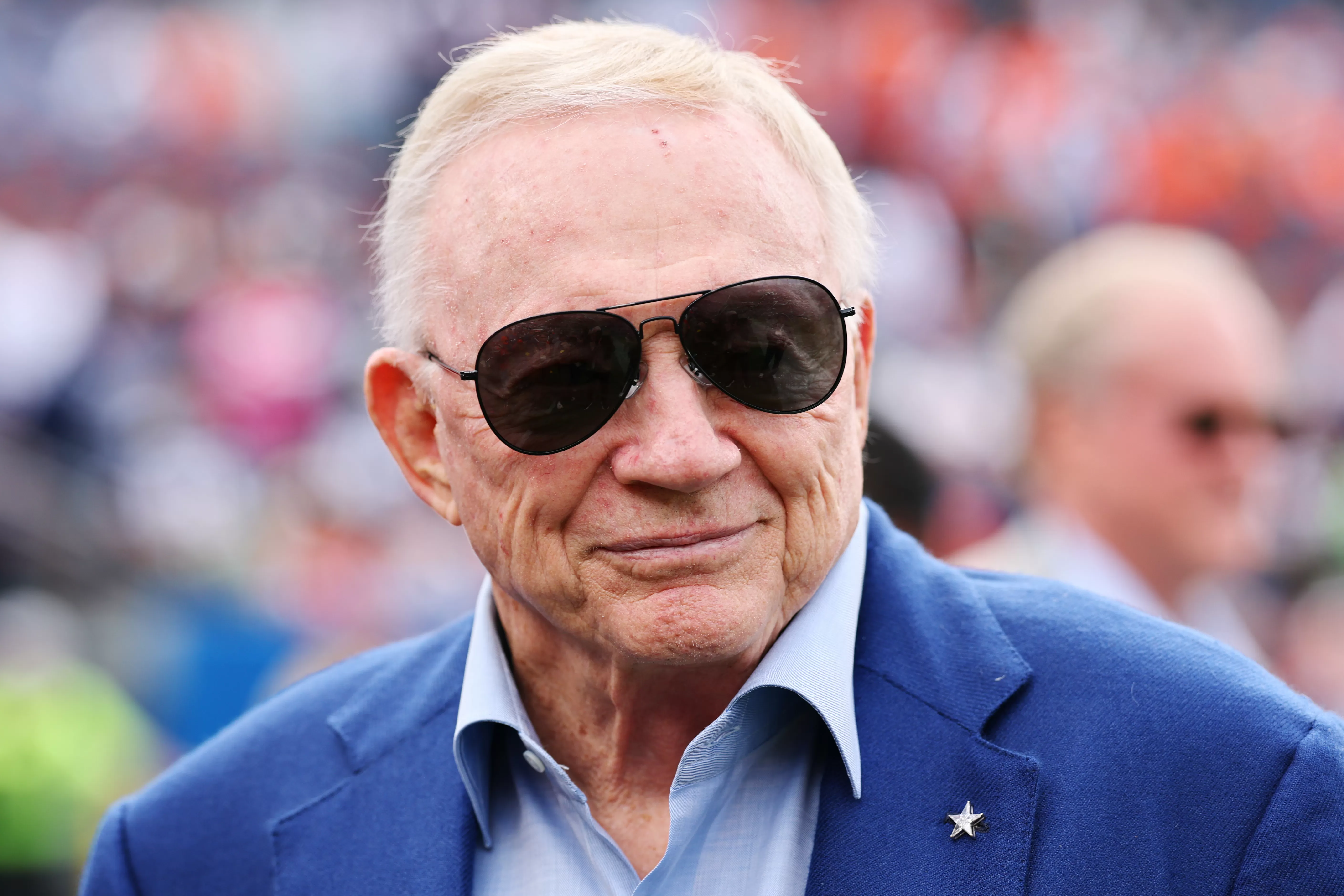 Cowboys Trade for Star Pass Rusher: Report
