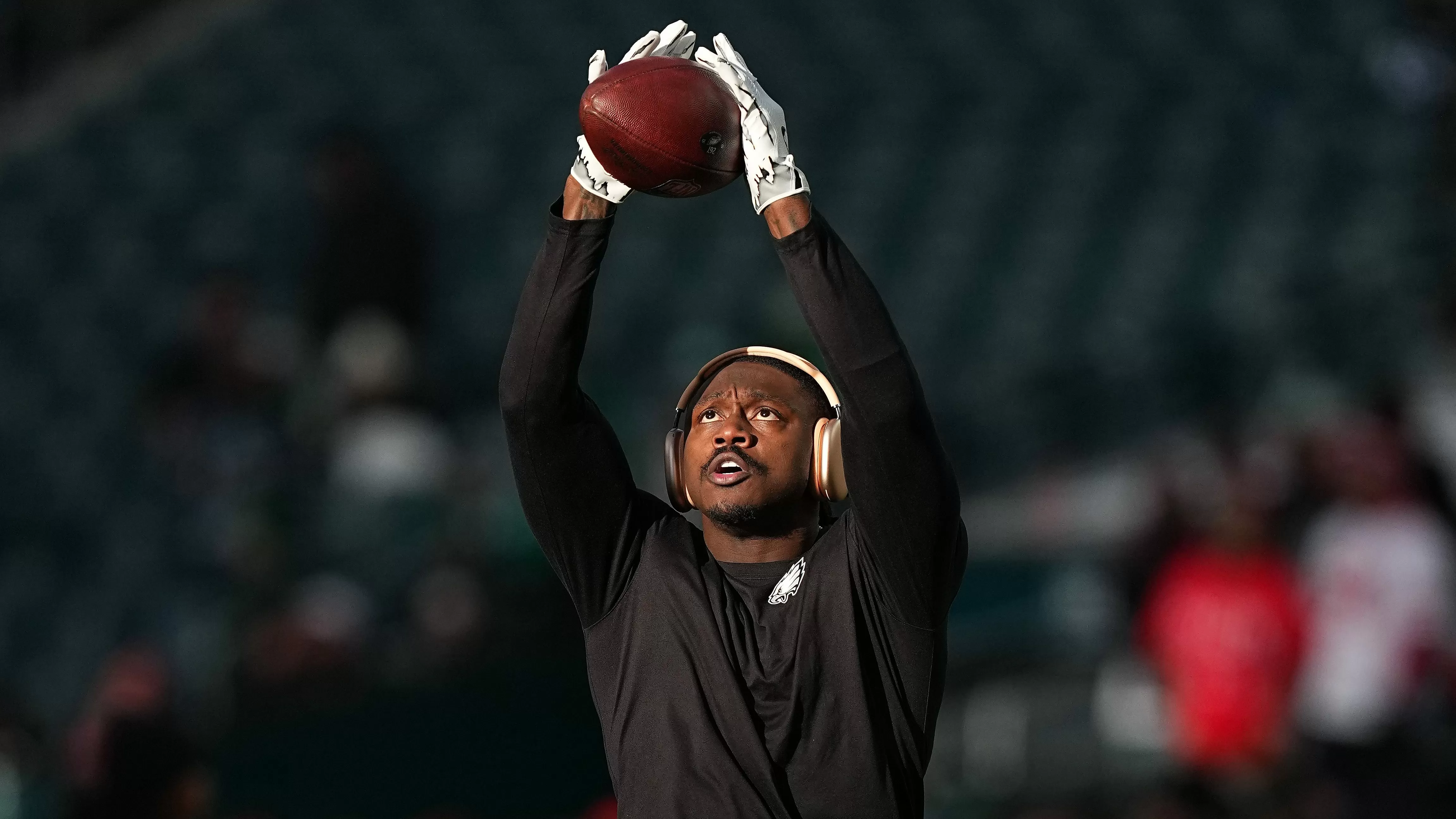 Patriots 'in the Mix' for $96 Million WR at Monster Trade Price: Report