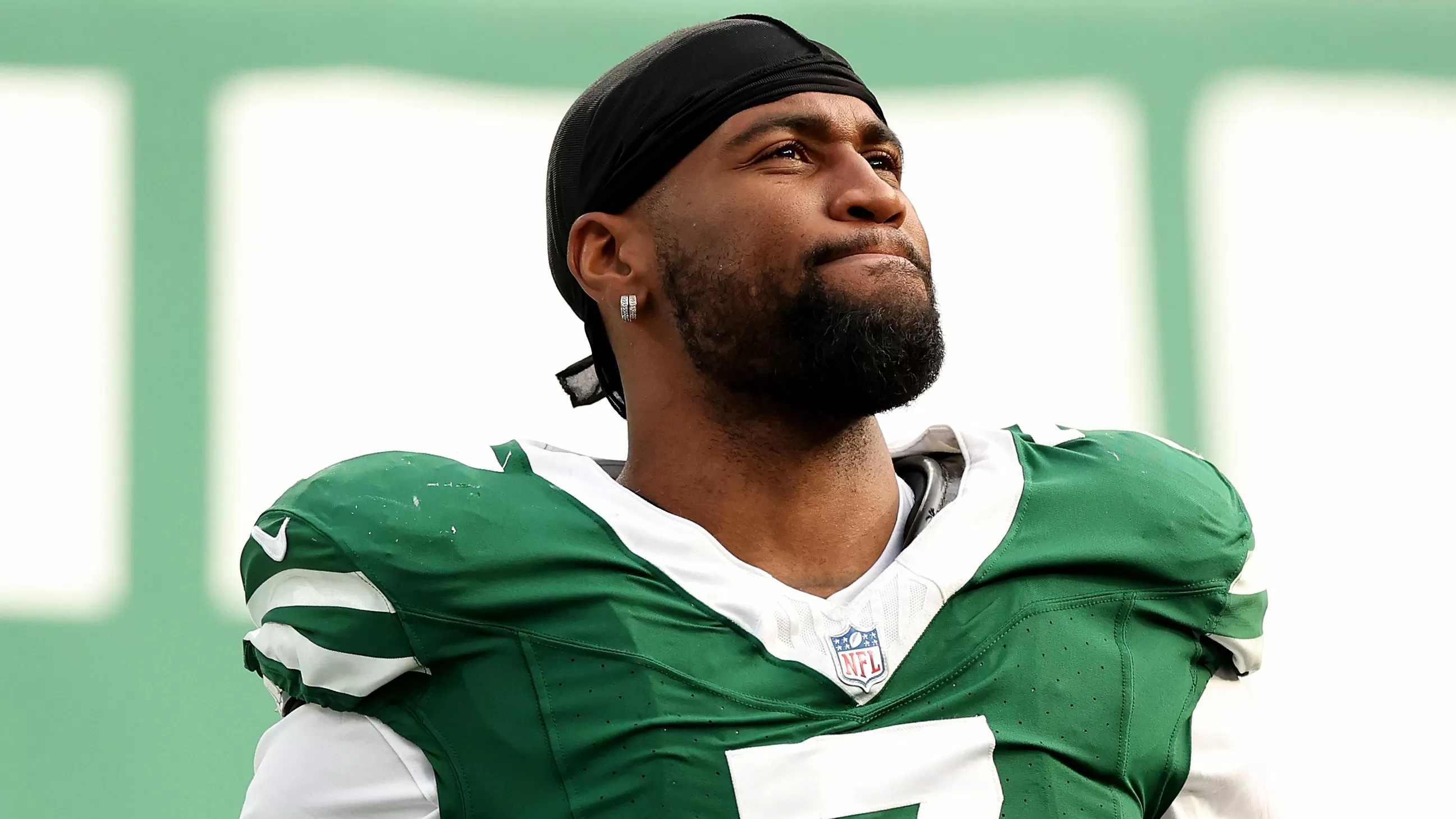 Jets-Titans Trade Pitch Salvages Haason Reddick Trade Disaster