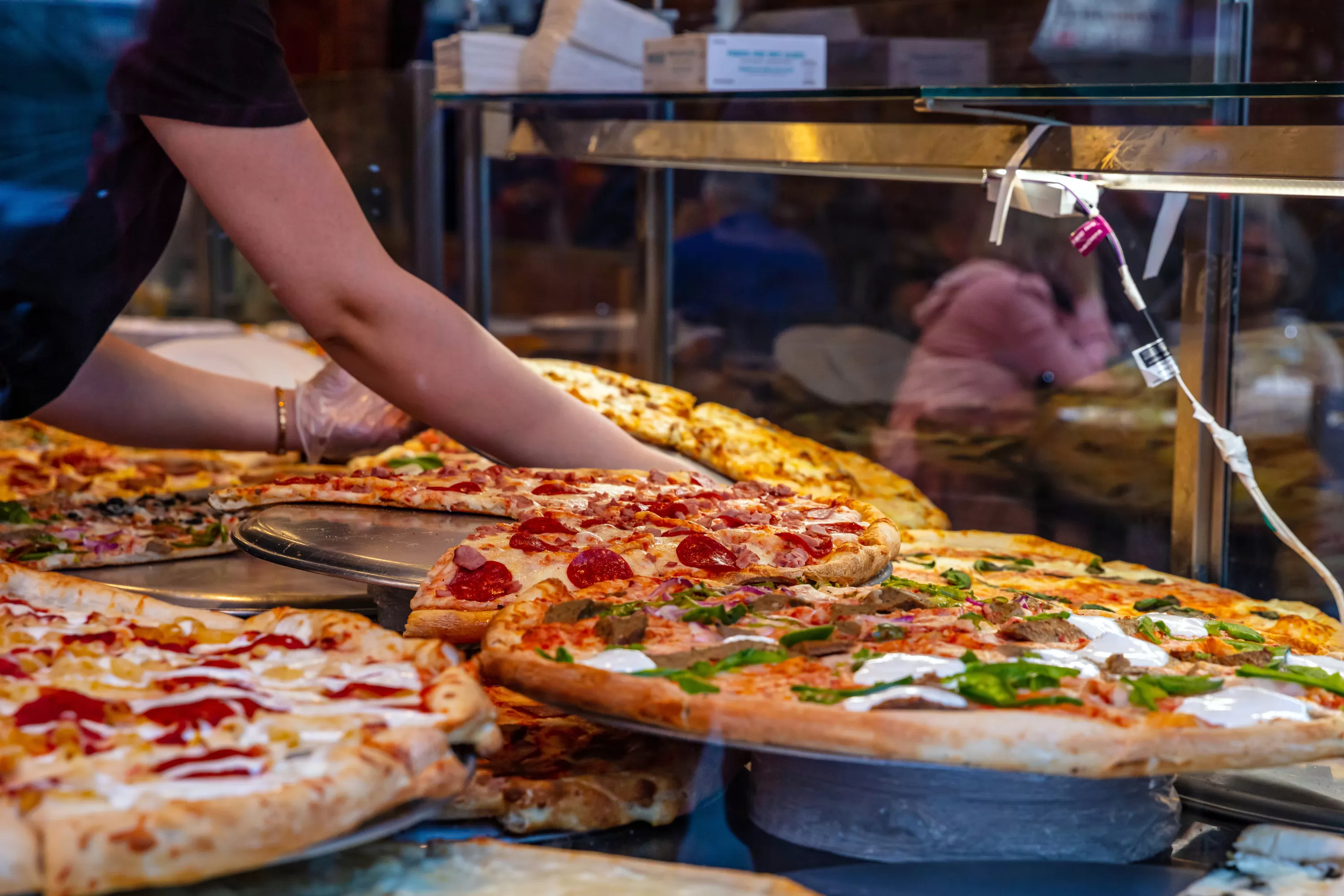50-Year-Old Pizza Chain Files For Bankruptcy